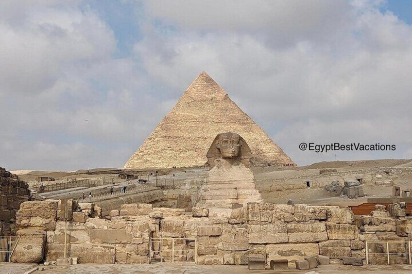 Khafre's Pyramid & the Sphinx