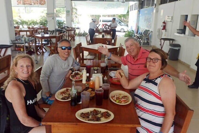Bacalar Seven Colors Lagoon Boat Tour