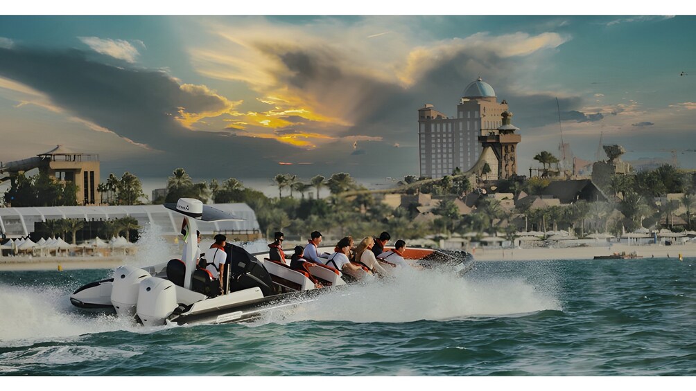 Black Boat Tours Dubai