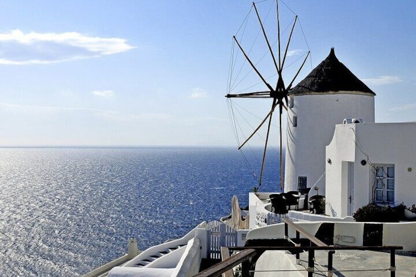 Windmill of Oia/LBM1948