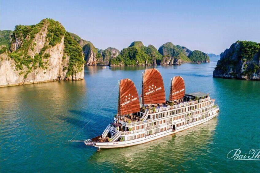 Halong Victory Star Luxury Cruise 2 days 1 Night Tour