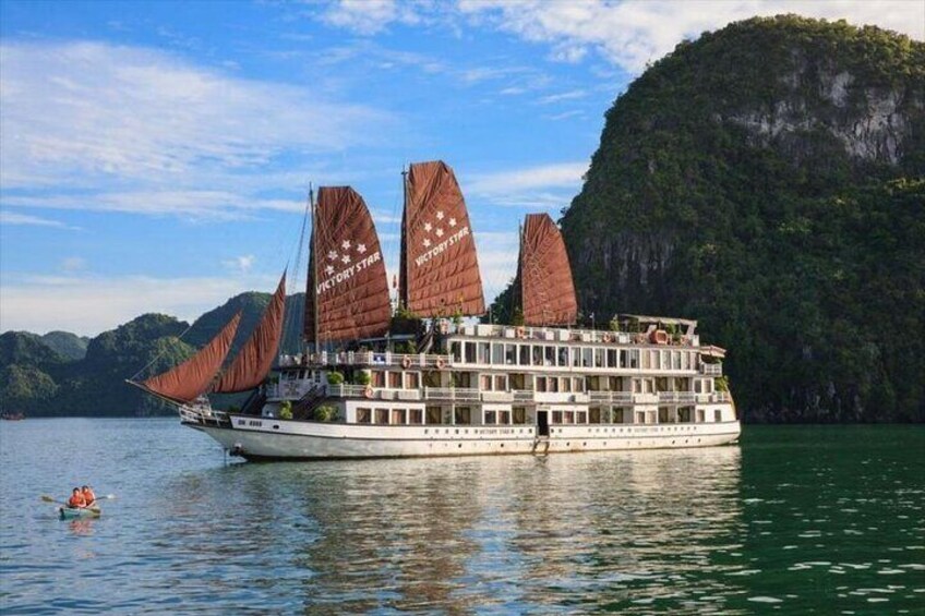 Halong Victory Star Luxury Cruise 2 days 1 Night Tour