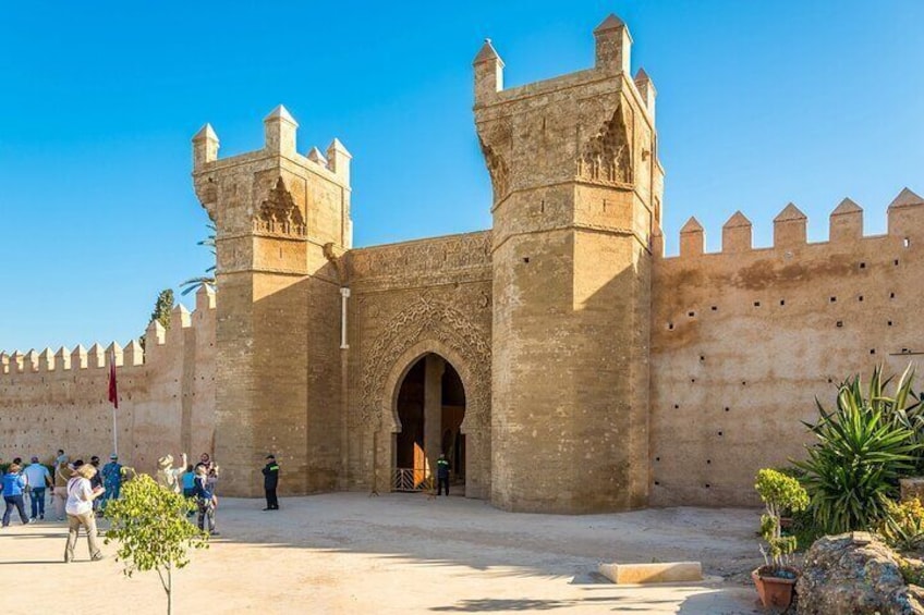 Between Sea and Monarchy Single itinerary in Casablanca and Rabat
