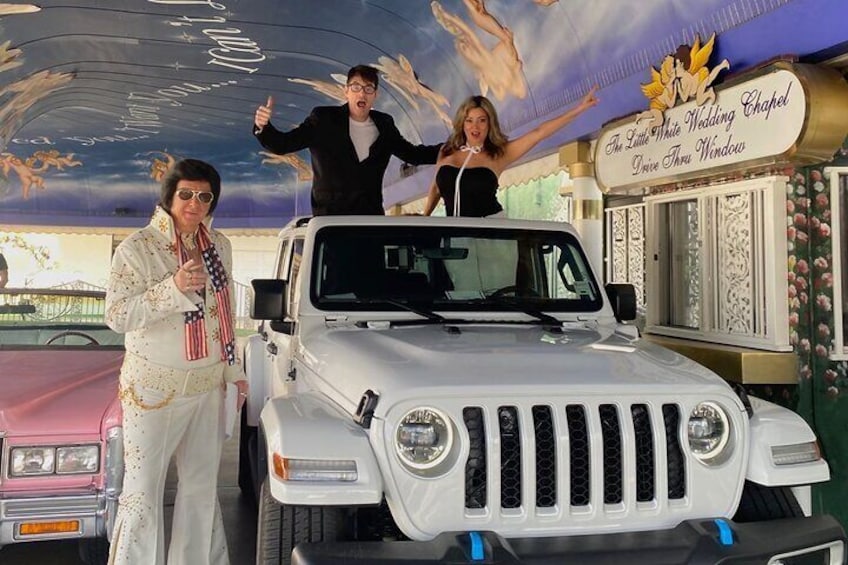 Downtown Vegas
Drive-thru Wedding