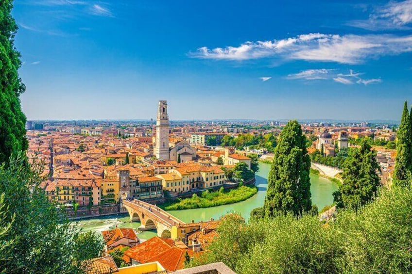 Verona Private Tour from Milan with Winery Visit