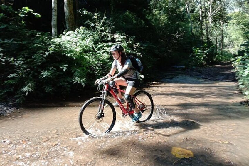 5 Hours Chiang Mai Hike & Bike to Takkatan and Obkhan National Park