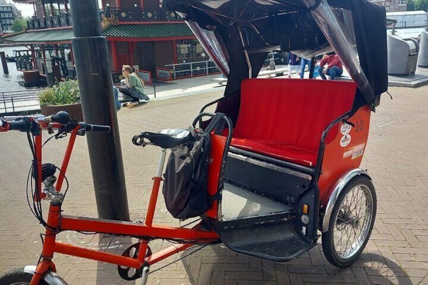 The Red Amsterdam Explorer!