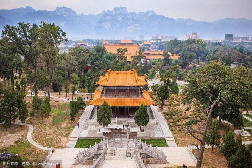 All-Inclusive Day Tour to Mt.Huashan and Xiyue Temple from Xi'an