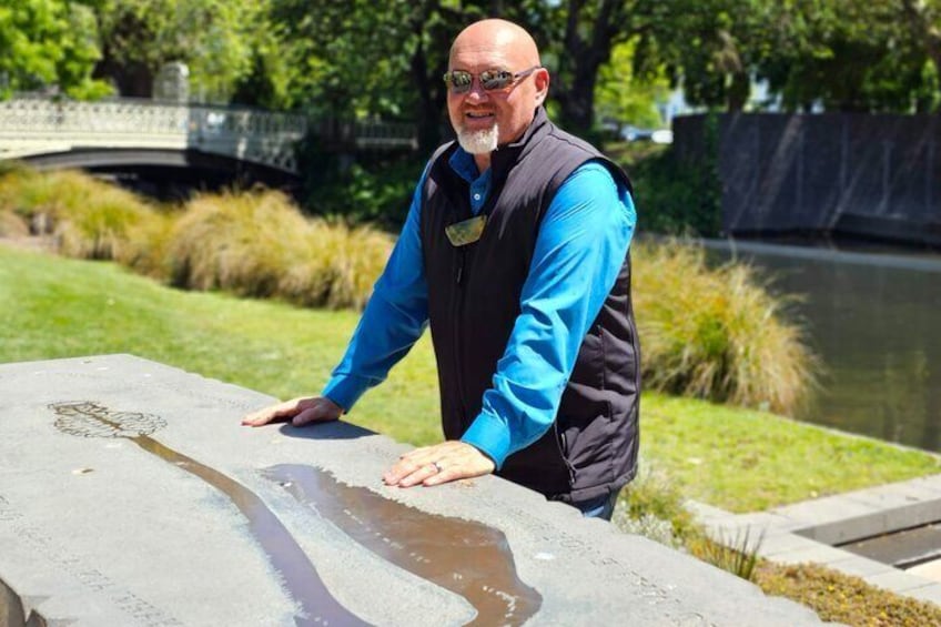 Hear stories of our Māori culture and history along the banks of the Ōtakaro | Avon River 