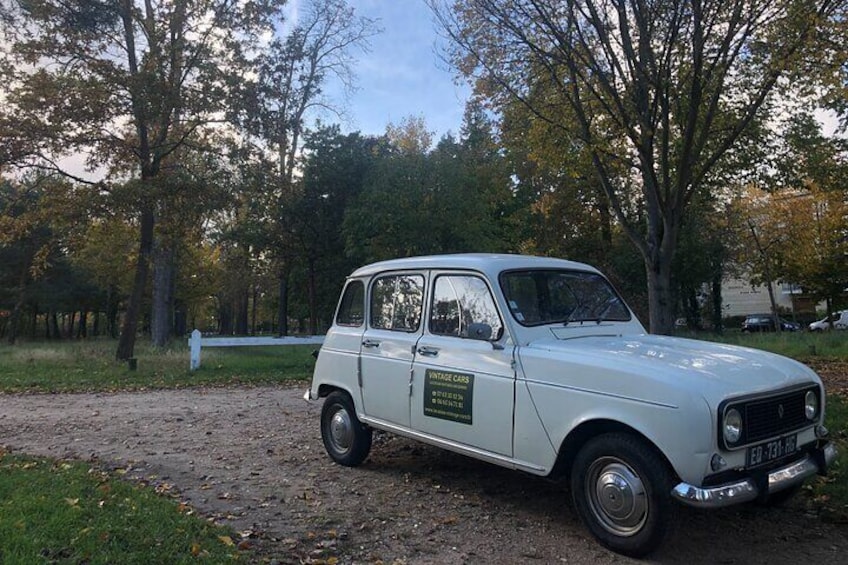 Classic car rental in Chantilly