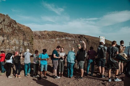 Pompeii and Mount Vesuvius Small Group Tour from Naples < 16 ppl