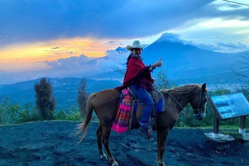 Puerto Quetzal Pacaya Volcano Horseback Ride with Lava Pizza