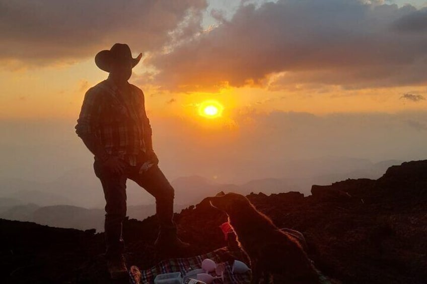 Puerto Quetzal Pacaya Volcano Horseback Ride with Lava Pizza