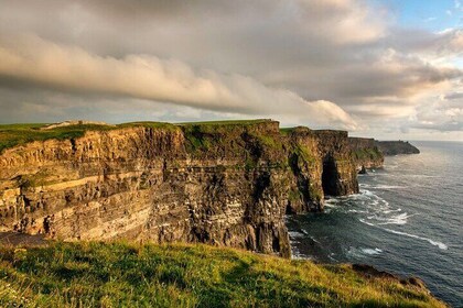 Explore Cliffs of Moher and Ailwee Caves in One Amazing Day