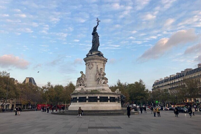 Paris Le Marais District Walking Tour