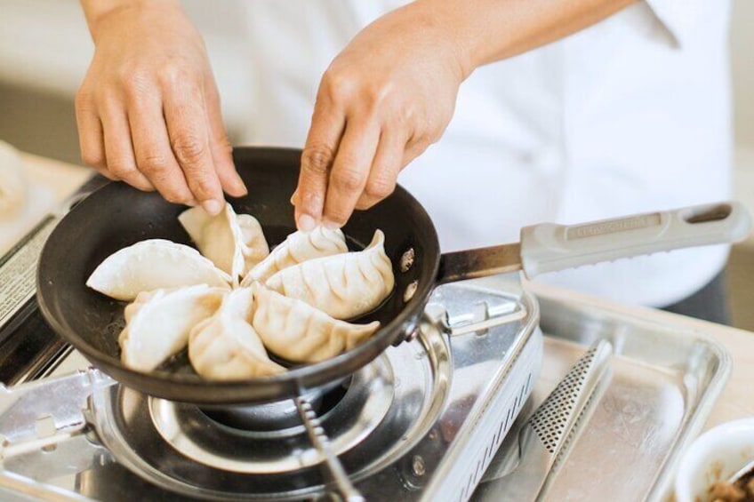 Dumplings Cooking Class With Local Chef in Philadelphia