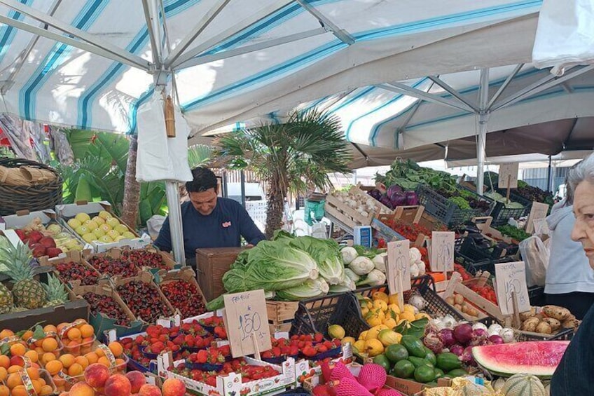 Market Tour and Typical Cooking Class with Lunch