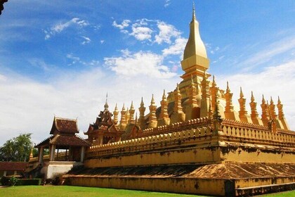 Laos Vientiane Buddha Park Exploration