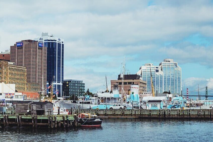 Halifax Walking Tour from Cruise Port – 2 Hours of Local Charm