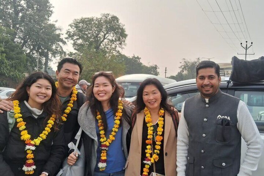 Same Day Agra From Delhi By AC Car