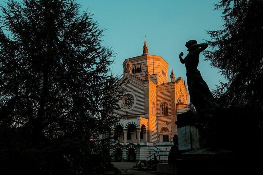 Milan From Chinatown to Monumental Cemetery
