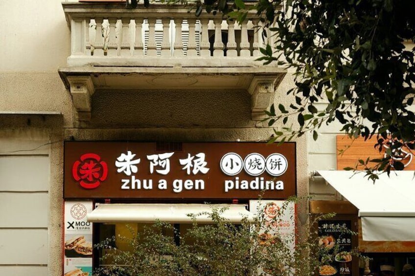 Milan From Chinatown to Monumental Cemetery