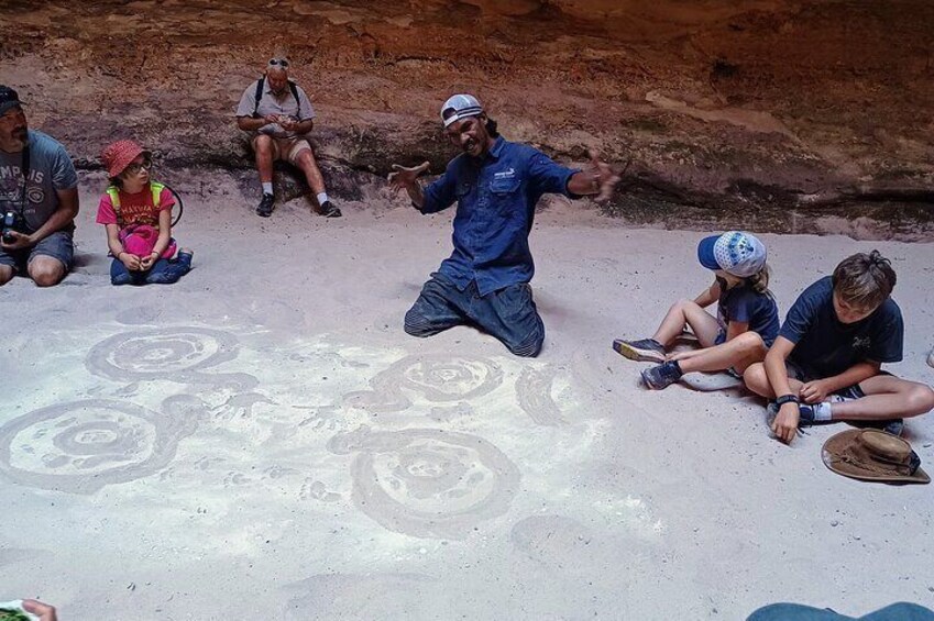 Broome to Bungles Day Trek with Aboriginal guides 