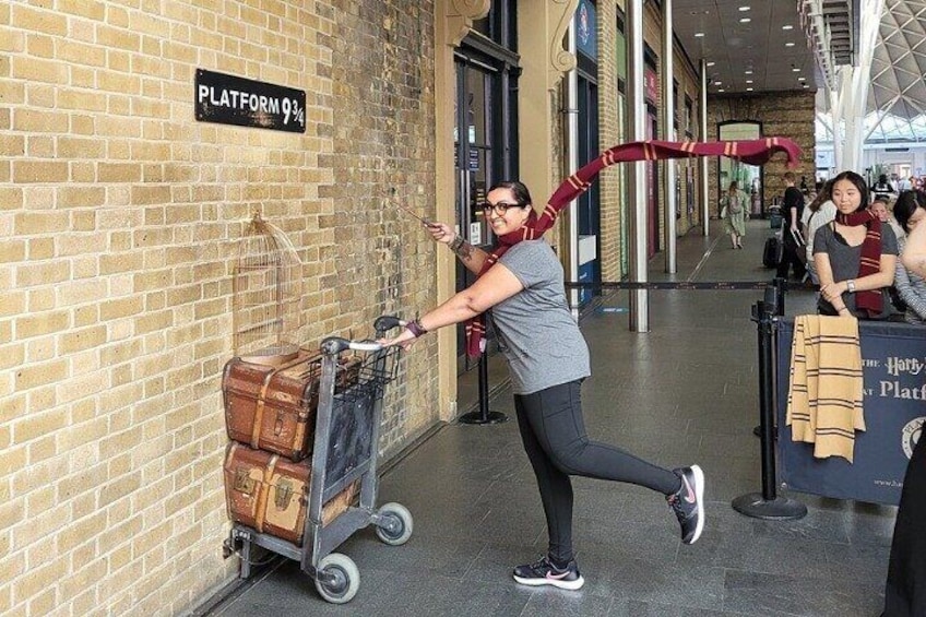 Harry Potter Walking Tour with Platform 9 3/4