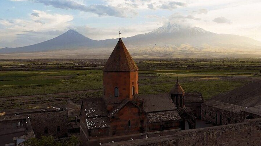 4 Days Armenia Package with Accommodation, Tours and Transfers
