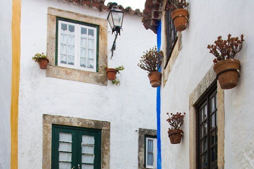 Lisbon Small Group Tour from Fatima, Obidos, Nazare and Batalha