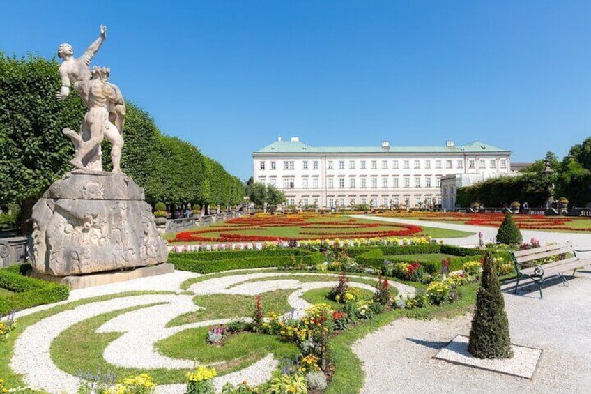 Private Day Trip from Munich to Eagles Nest and Salzburg