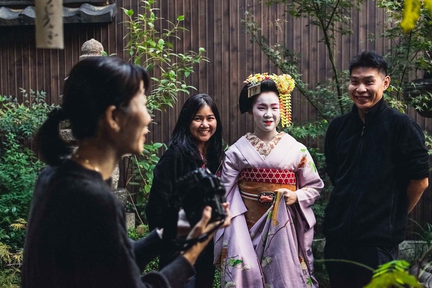 Picture 3 for Activity Private geisha show with Maiko, an geisha apprentice