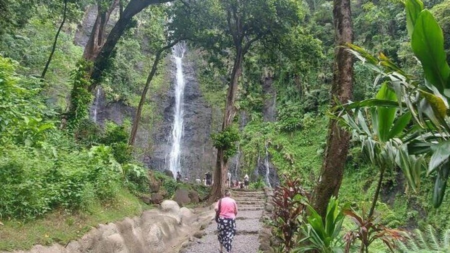 Vaimahuta Waterfall