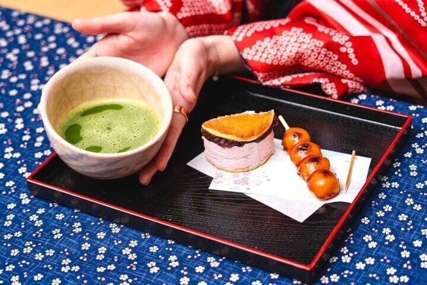 Osaka: Matcha facial pack & head spa at the temple