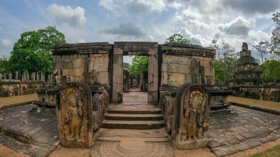 Polonnaruwa Ancient City