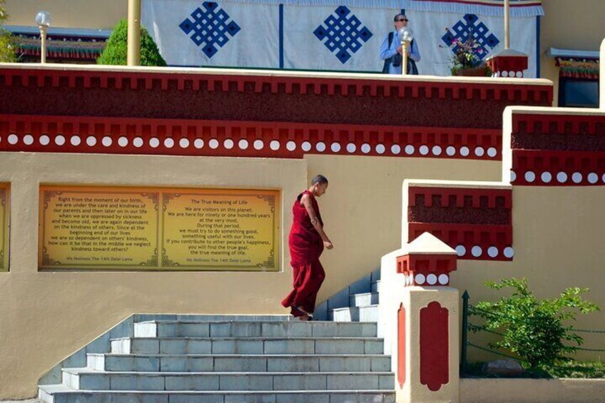 Kathmandu: Kopan Monastery, Swayambhu and Boudha Nath Stupa Tour