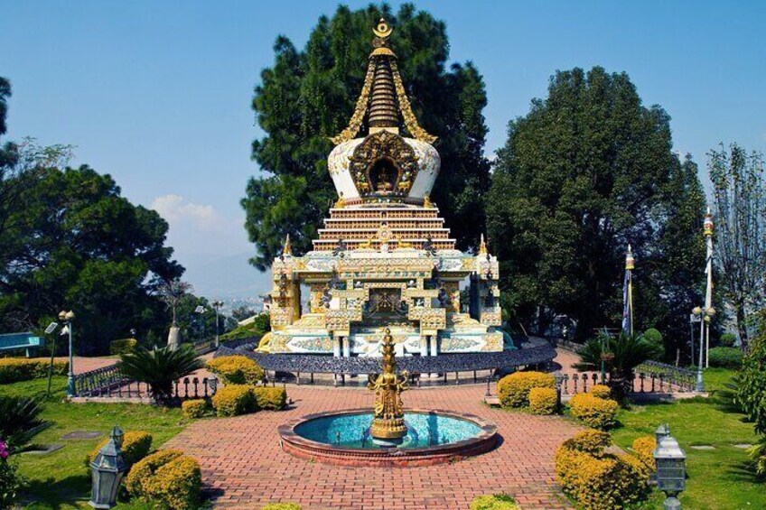Kathmandu: Kopan Monastery, Swayambhu and Boudha Nath Stupa Tour