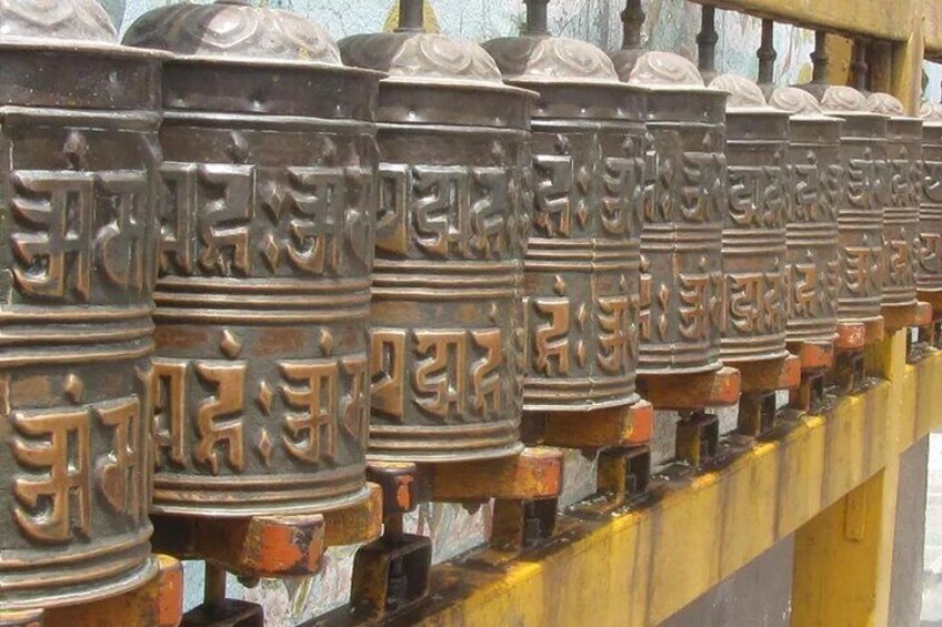 Kathmandu: Kopan Monastery, Swayambhu and Boudha Nath Stupa Tour