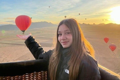 Hot Air Balloon Odyssey at Sunrise with Breakfast in Marrakech