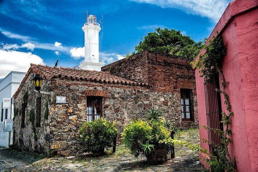 Colonia Premium Day Tour From Buenos Aires