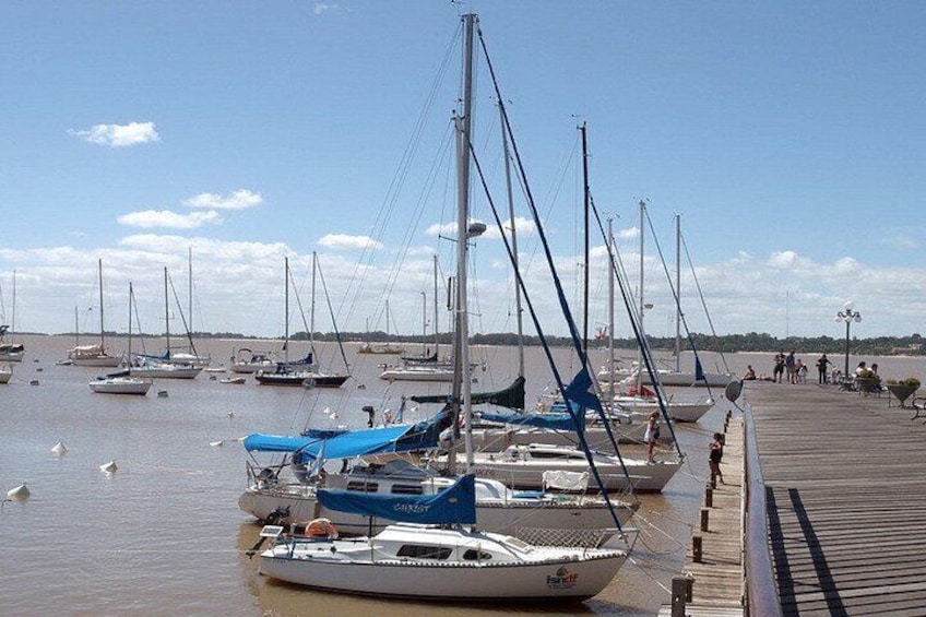 Premium Day Tour To Colonia From Buenos Aires