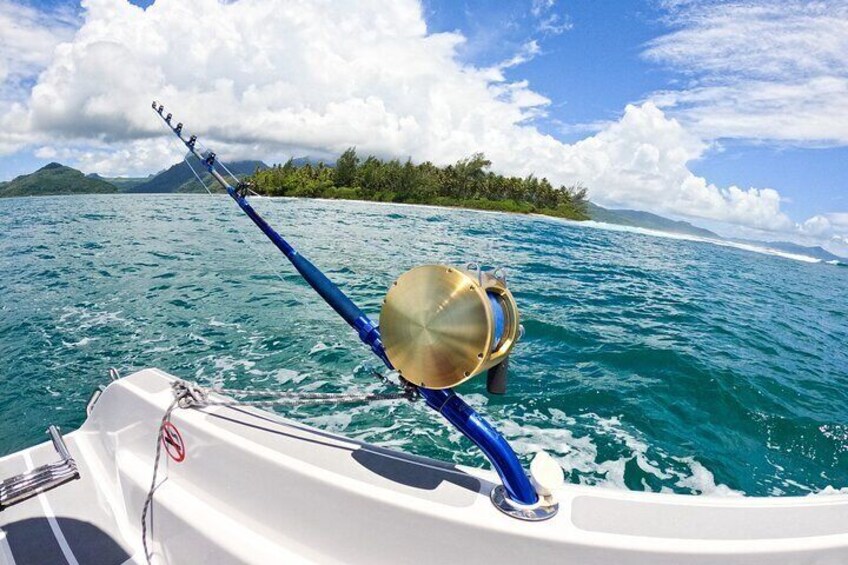 Fishing boat adventure and discover Raiatea and Taha'a