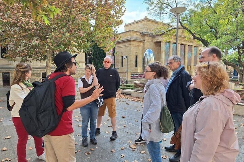 Discover Adelaide City Walk and Popeye River Cruise