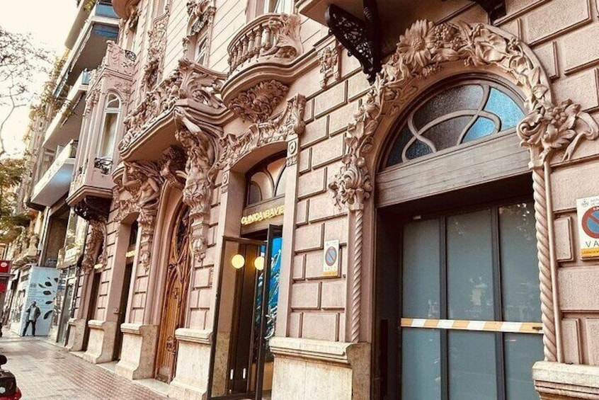 Valencian Art Nouveau Self Guided Walk Through Eixample