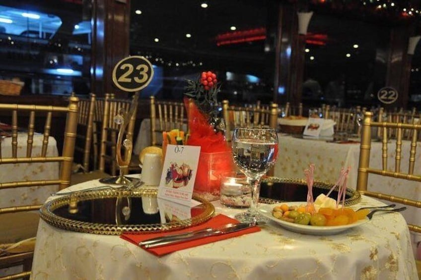 Istanbul New Year's Eve Dinner Cruise and Party on the Bosphorus