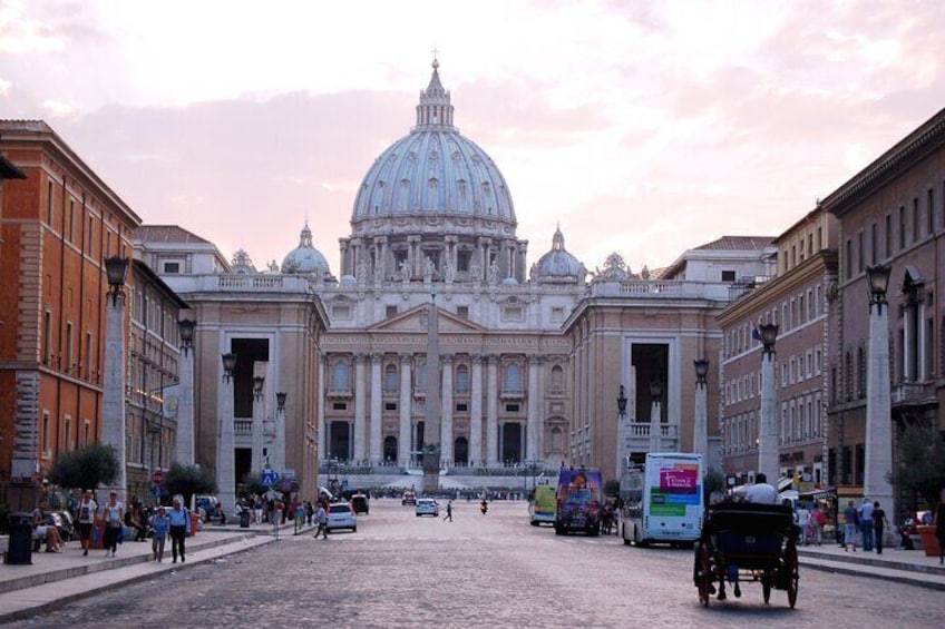 Rome Holy Doors Private Jubilee Tour with Driver at Disposal