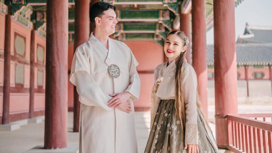 Main cover hanbok photo