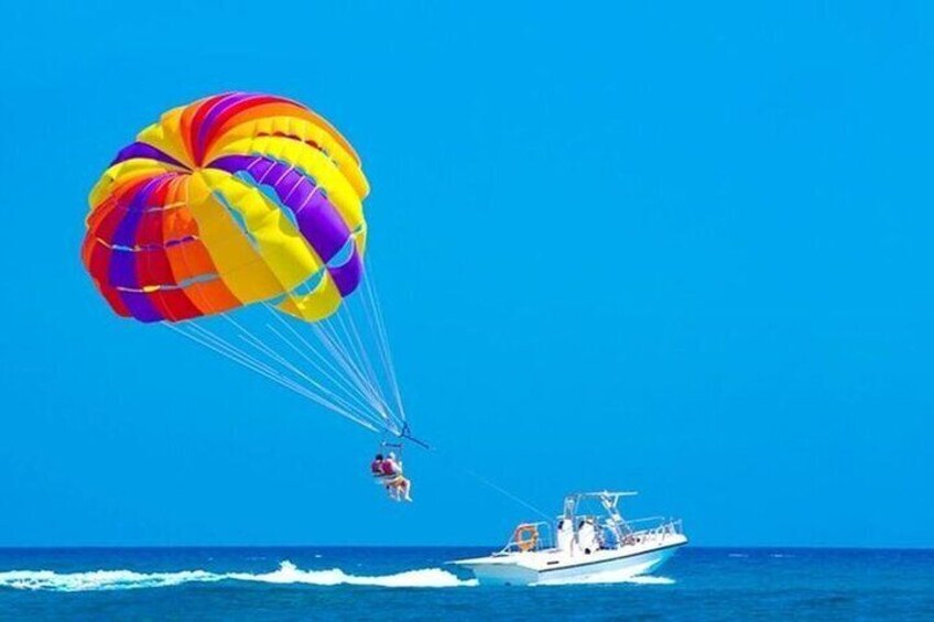 Parasailing, Banana & Sofa Boat Experience in Sharm El Shaikh