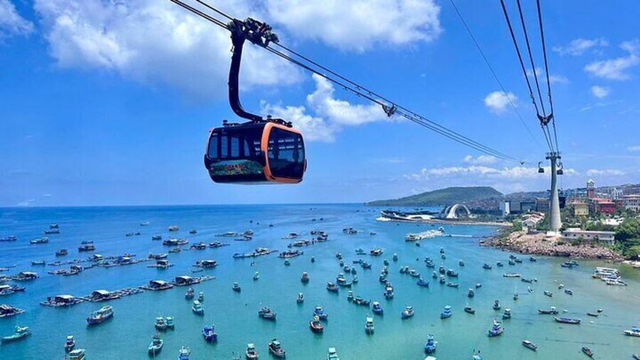 Snorkeling Island Hopping with Cable Car and Lunch
