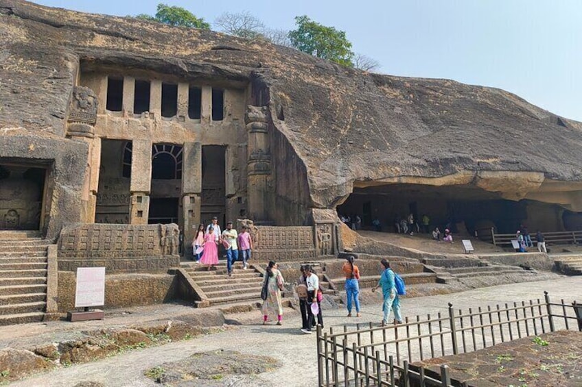 Explore The Kanheri Caves : The Ancient Buddhist Settlement